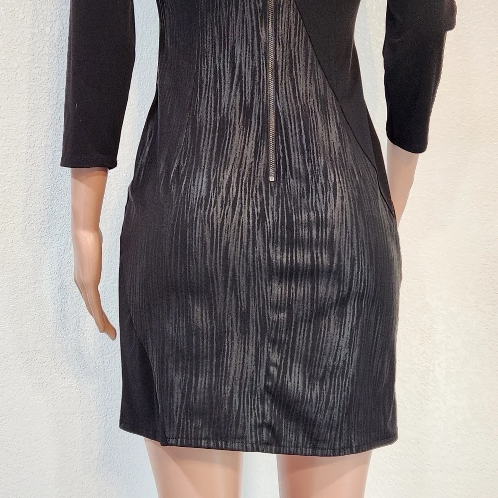 Donna Morgan 3/4 Sleeve Ruched Little Black Dress Sz 4 - Picture 9 of 11